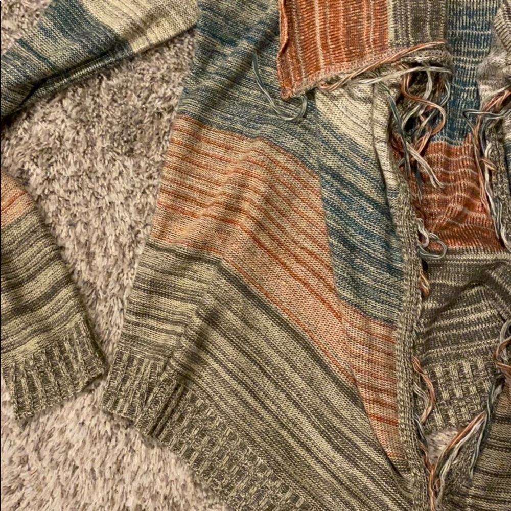 Cardigan - Picture 2 of 2